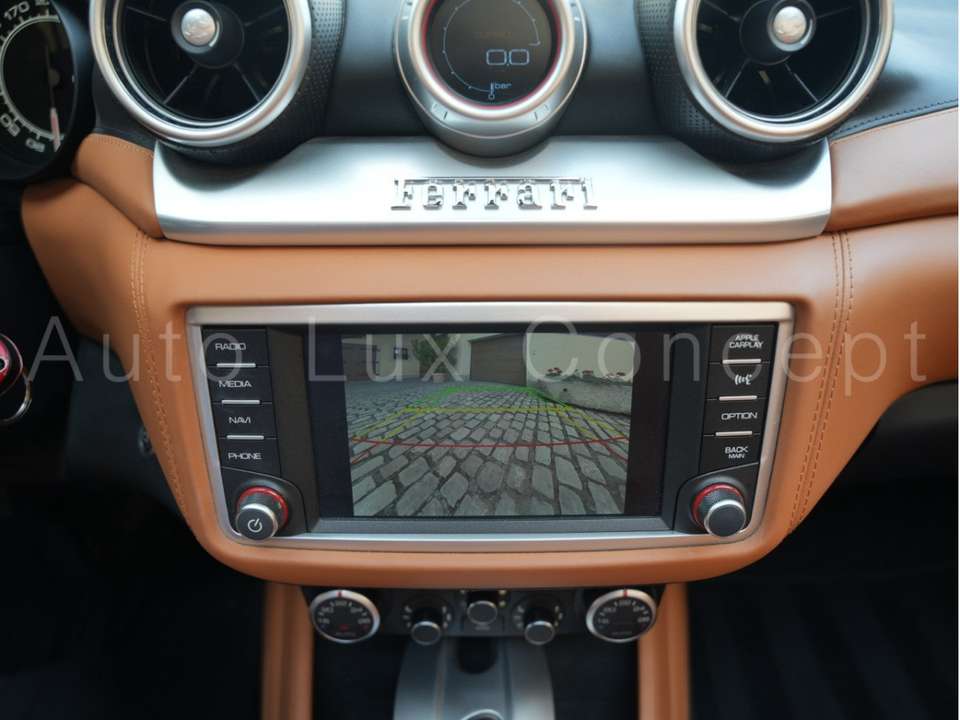 Ferrari California - Imagem 14