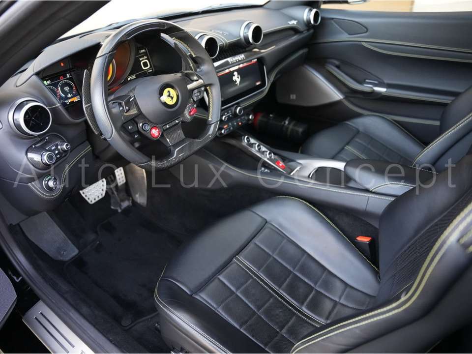 Ferrari Portofino - Imagem 5