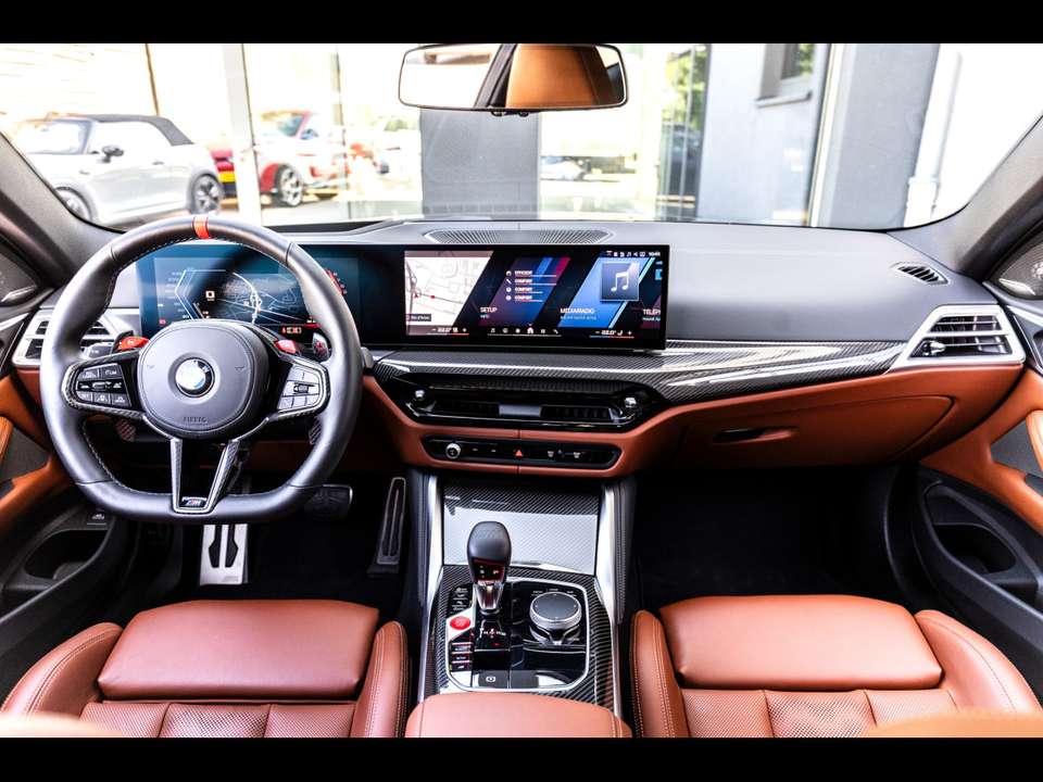 BMW M4 - Imagem 15