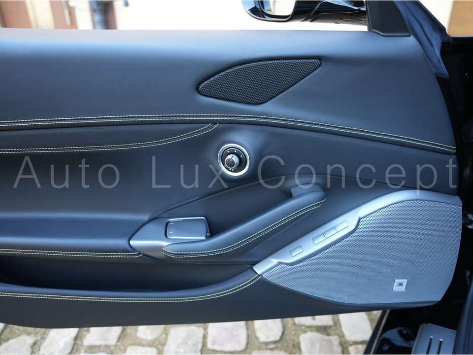 Ferrari Portofino - Imagem 15