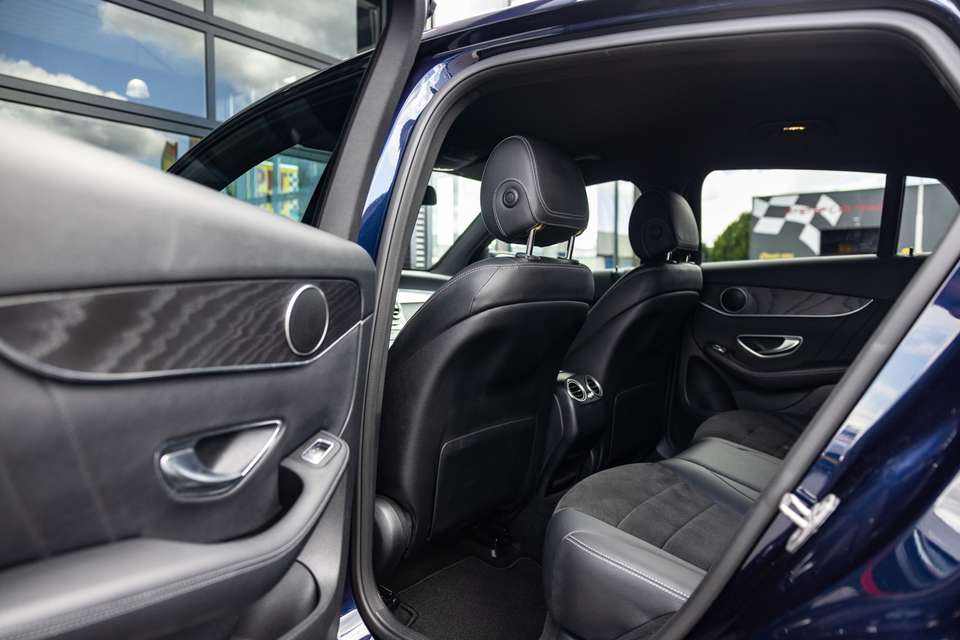 Mercedes-Benz GLC 250 - Imagem 12