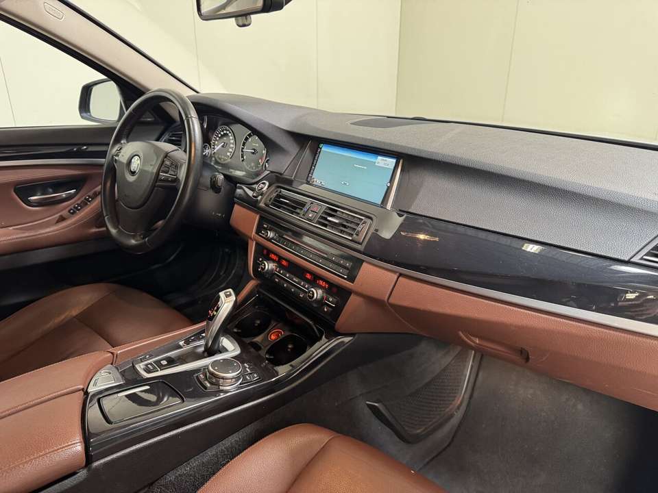 BMW 520 - Imagem 13