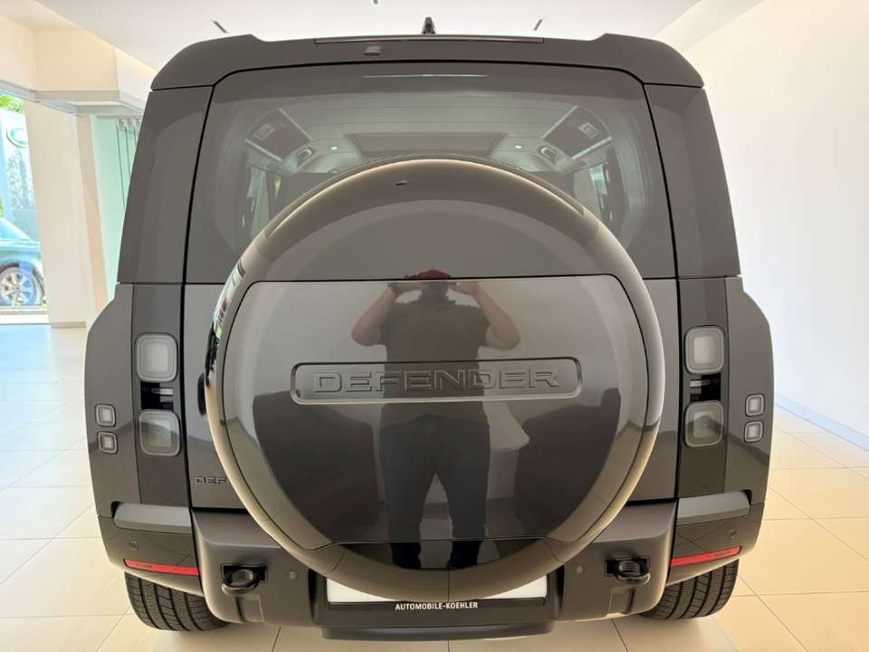 Land Rover Defender - Imagem 8