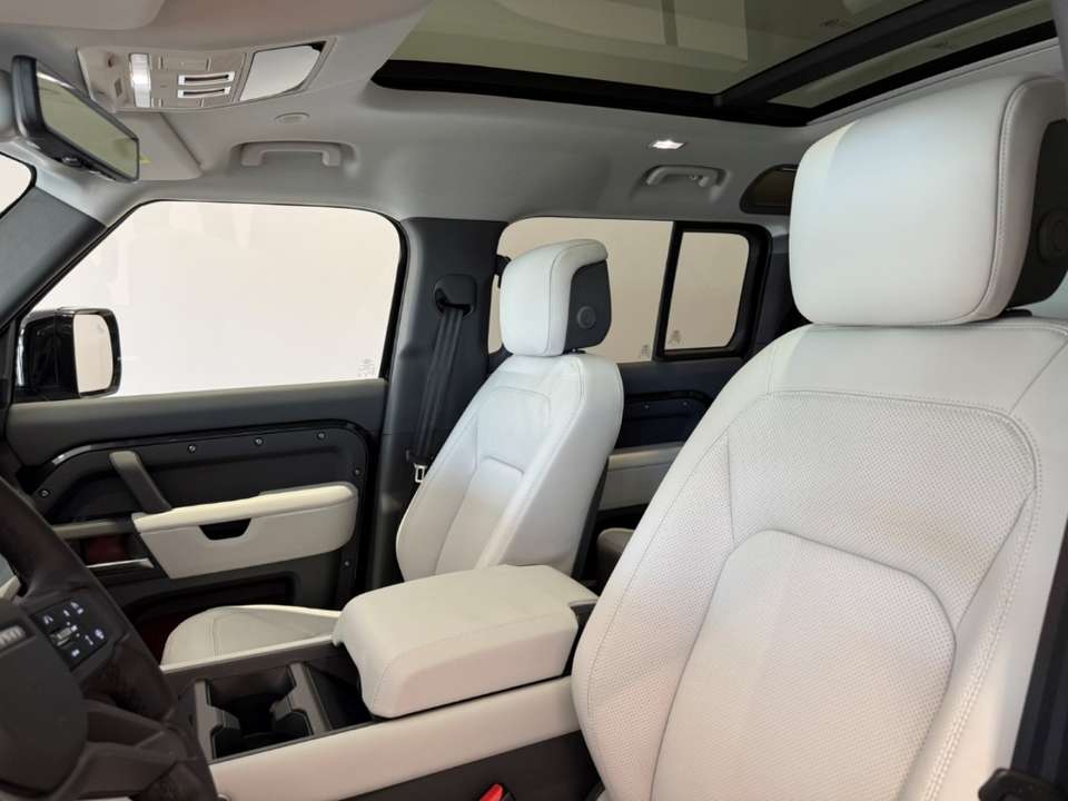 Land Rover Defender - Imagem 11