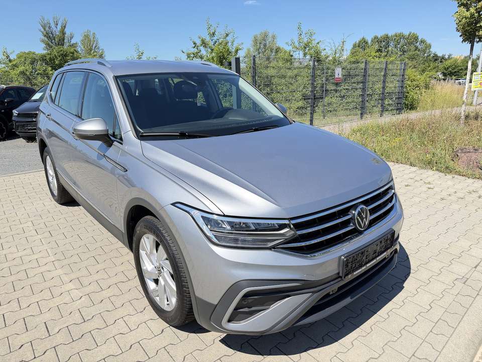 Volkswagen Tiguan Allspace - Imagem 6