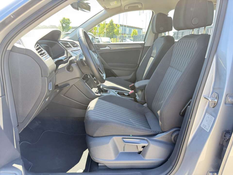 Volkswagen Tiguan Allspace - Imagem 9