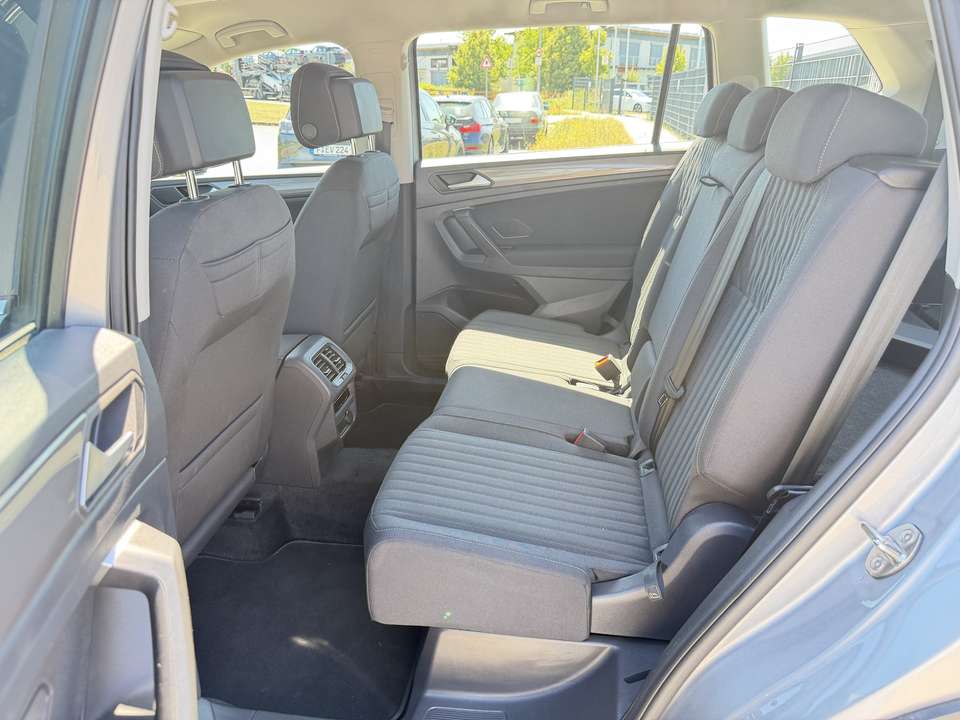 Volkswagen Tiguan Allspace - Imagem 10