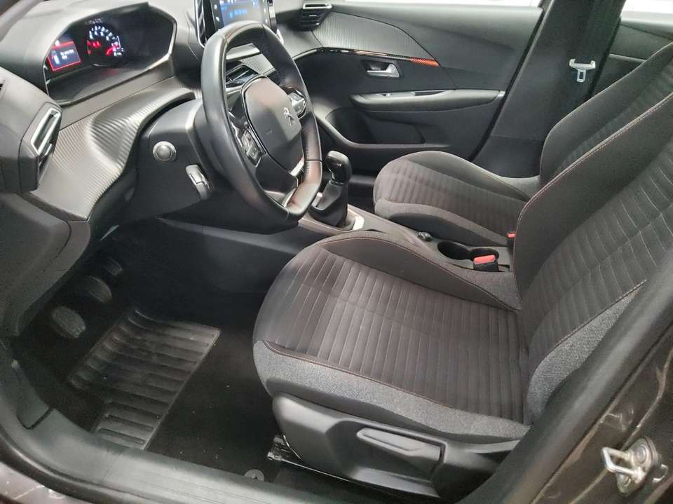Peugeot 208 - Imagem 8