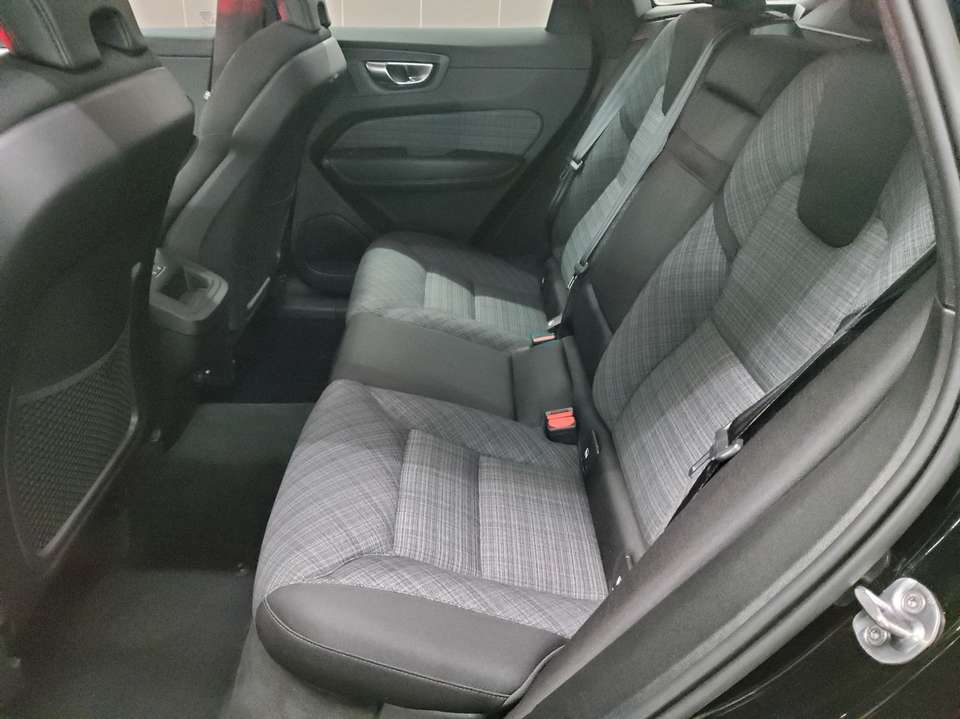Volvo XC60 - Imagem 13