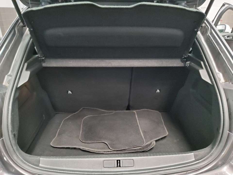 Peugeot 208 - Imagem 11