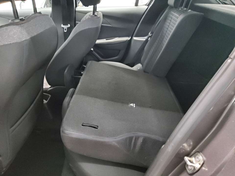 Peugeot 208 - Imagem 12