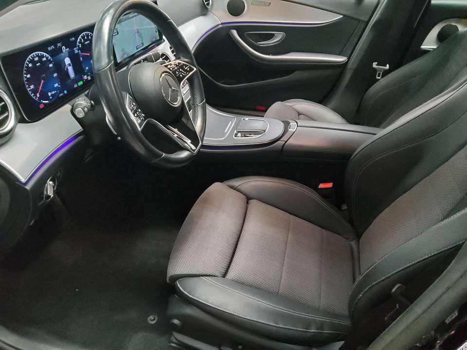 Mercedes-Benz E 300 - Imagem 9