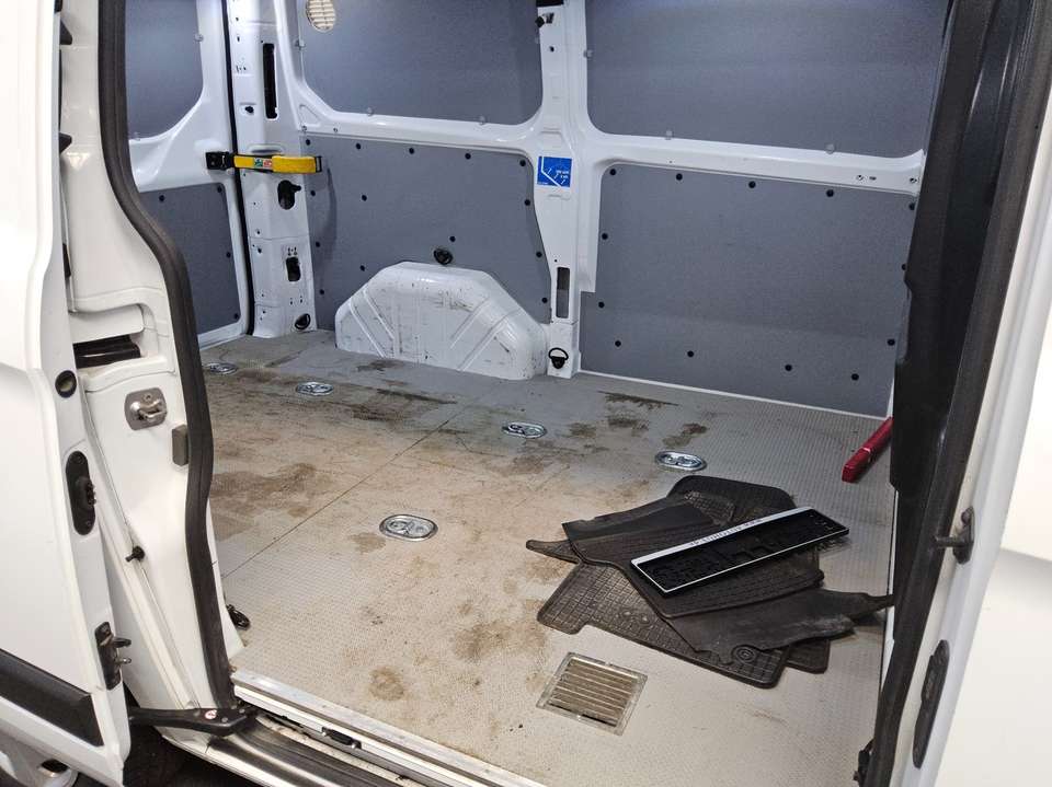 Ford Transit Custom - Imagem 12