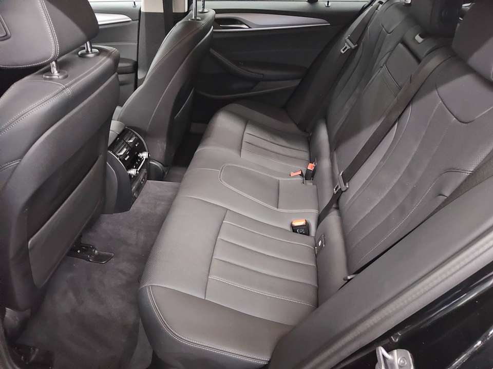 BMW 520 - Imagem 13