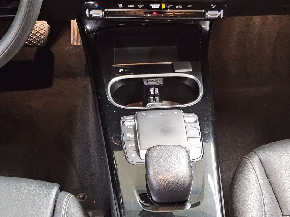 Mercedes-Benz A 180 - Imagem 6