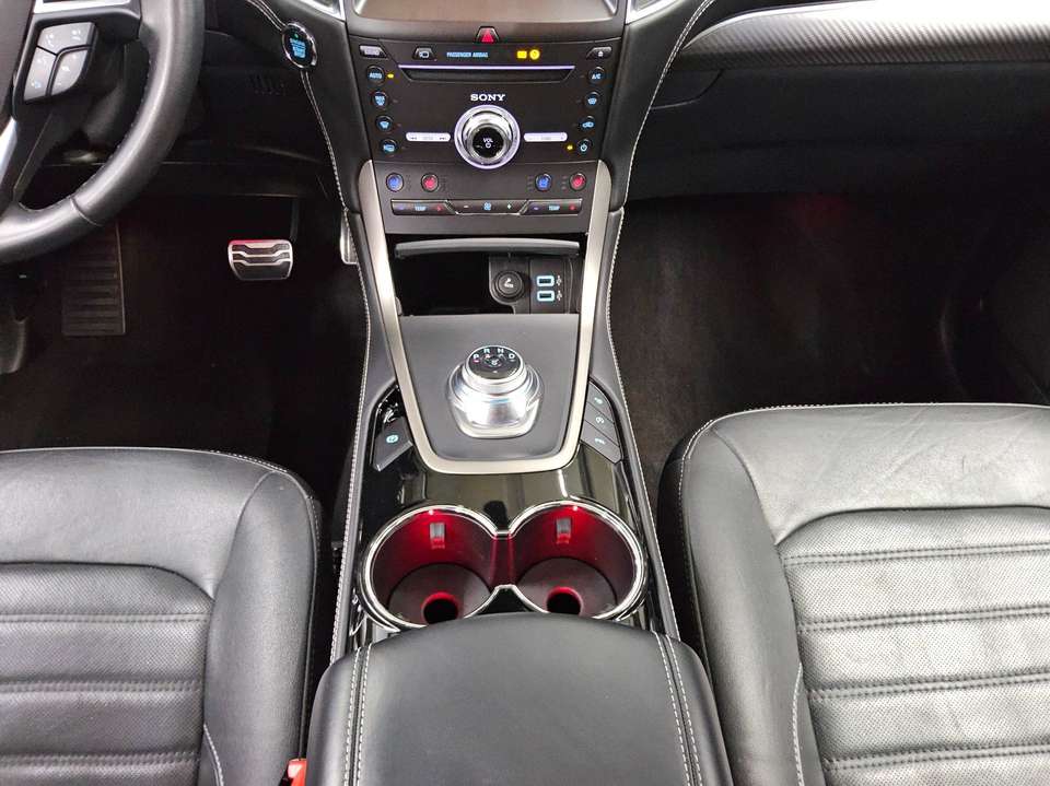 Ford Galaxy - Imagem 6