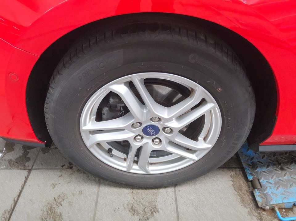 Ford Focus - Imagem 10