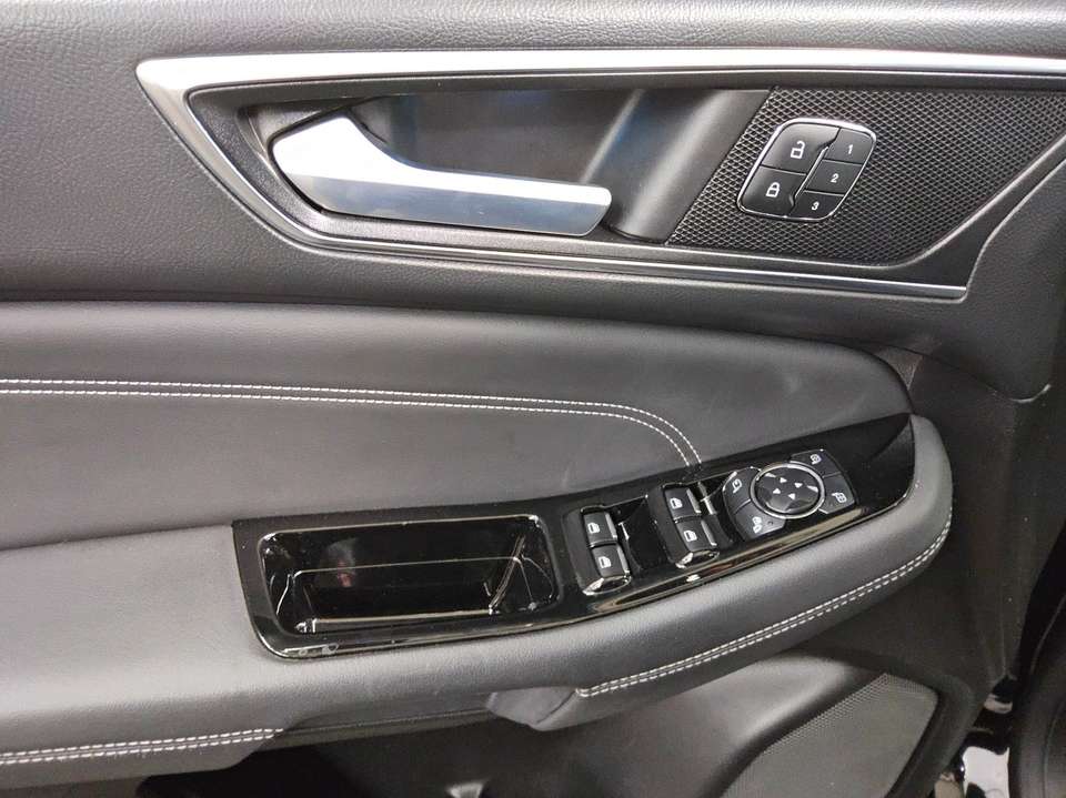 Ford Galaxy - Imagem 9