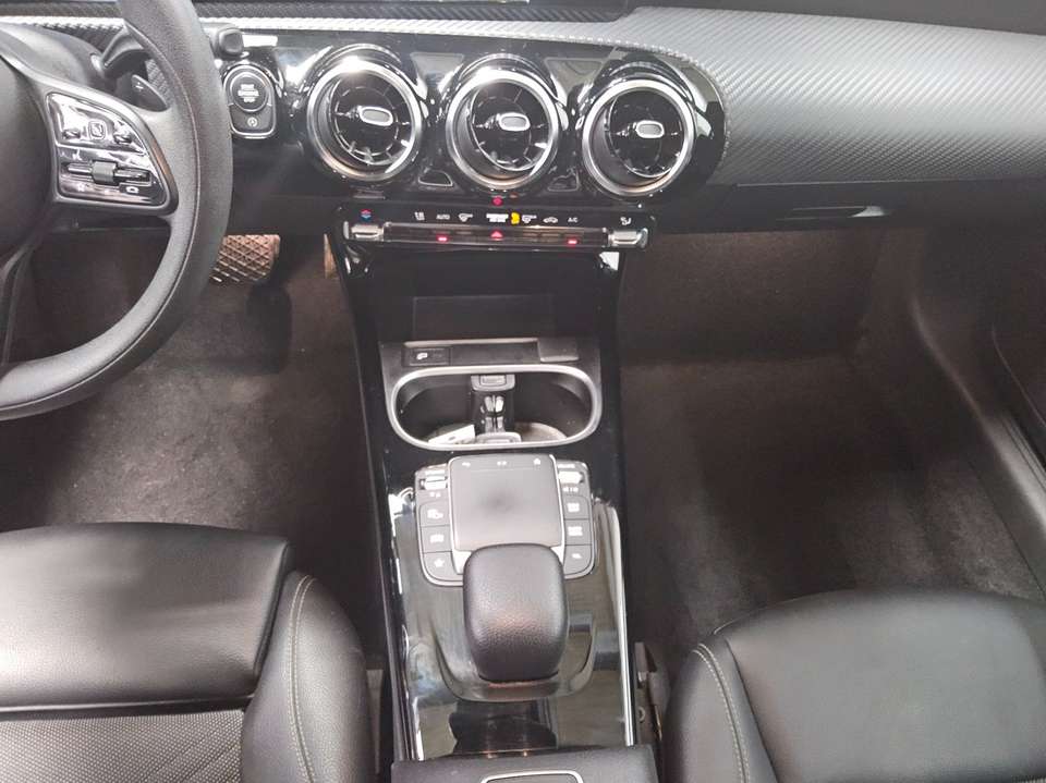 Mercedes-Benz A 180 - Imagem 6