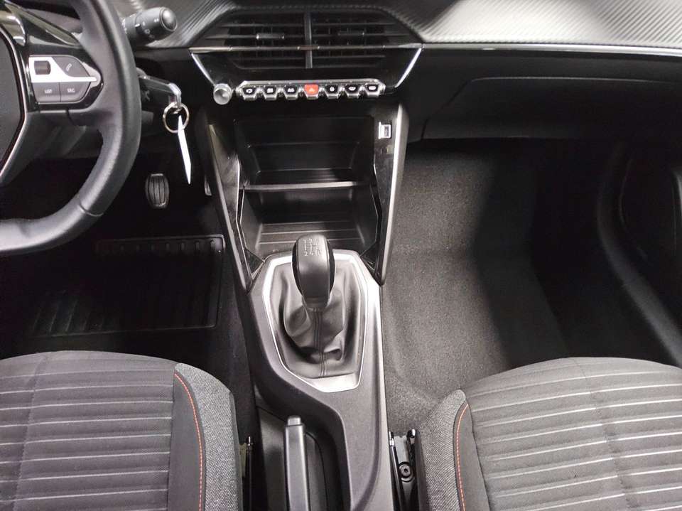 Peugeot 208 - Imagem 6