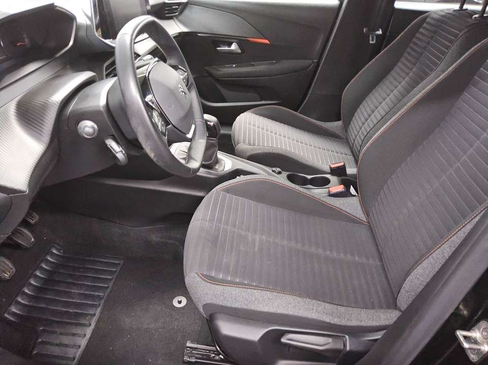 Peugeot 208 - Imagem 8