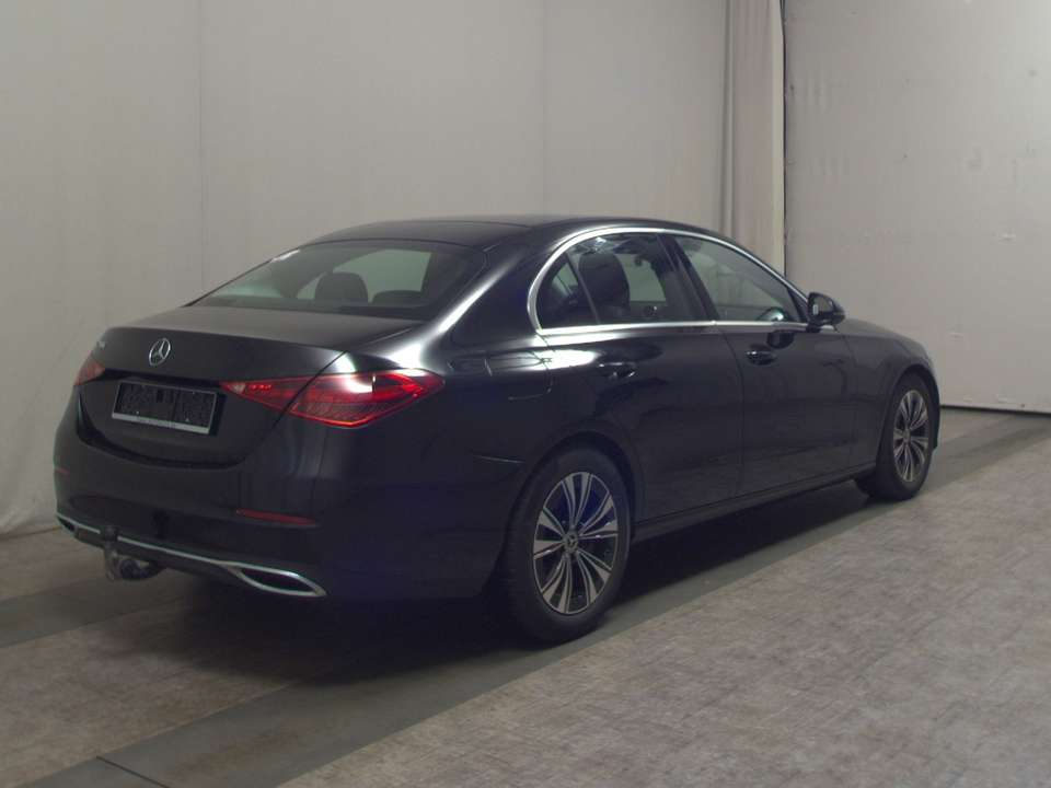 Mercedes-Benz C 220 - Imagem 4