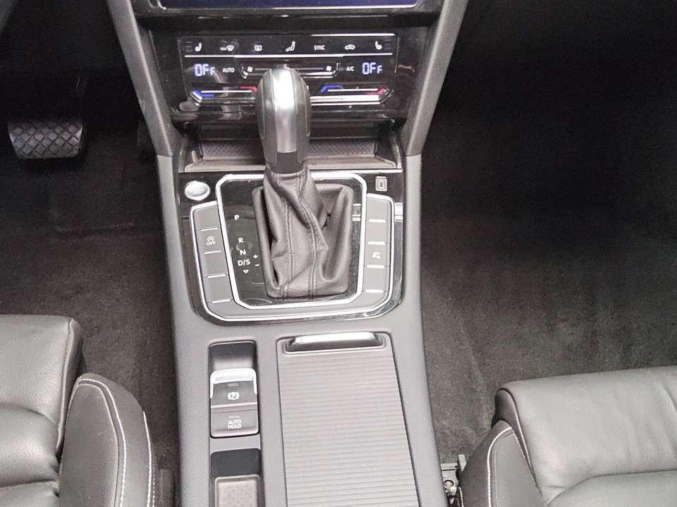 Volkswagen Passat Variant - Imagem 6
