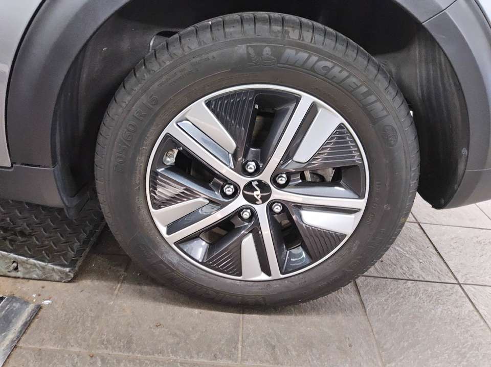 Kia Niro - Imagem 12