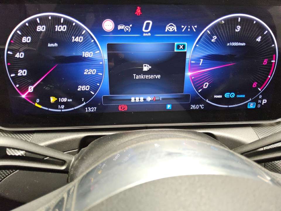 Mercedes-Benz C 220 - Imagem 8