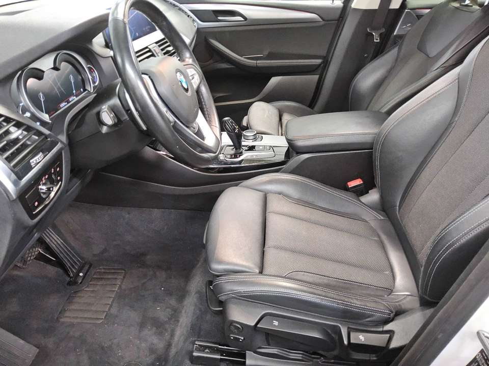 BMW X3 - Imagem 8