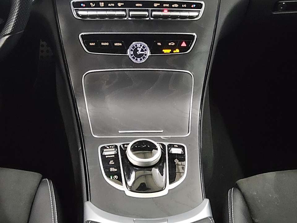 Mercedes-Benz C 220 - Imagem 6