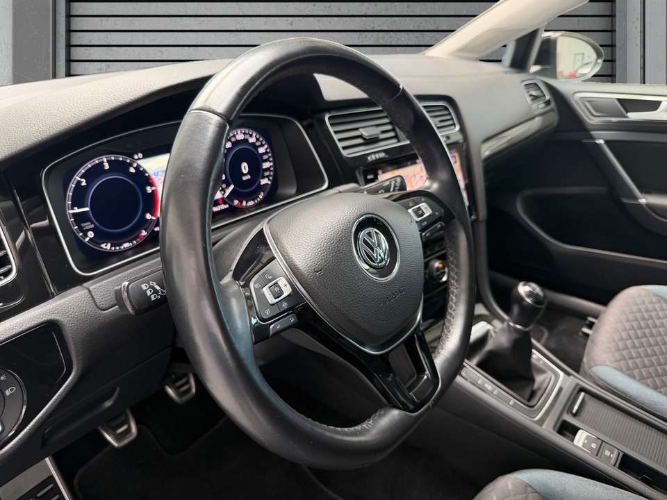 Volkswagen Golf Variant - Imagem 7
