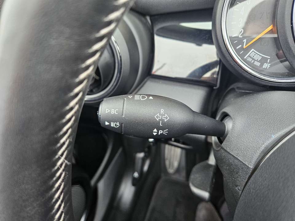 MINI Cooper S Cabrio - Imagem 13