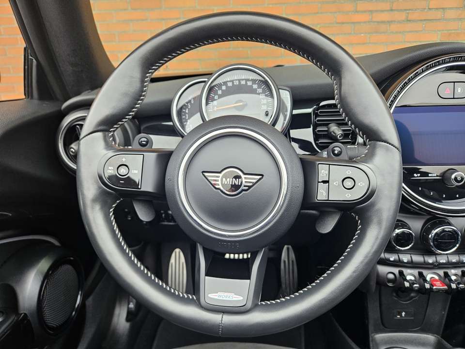 MINI Cooper S Cabrio - Imagem 17