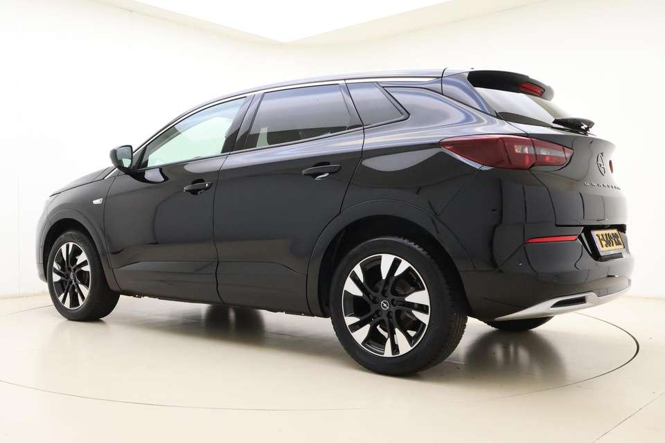 Opel Grandland - Imagem 12