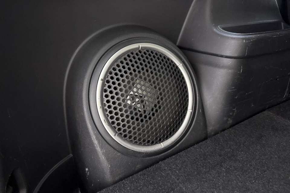 Mitsubishi Outlander - Imagem 13