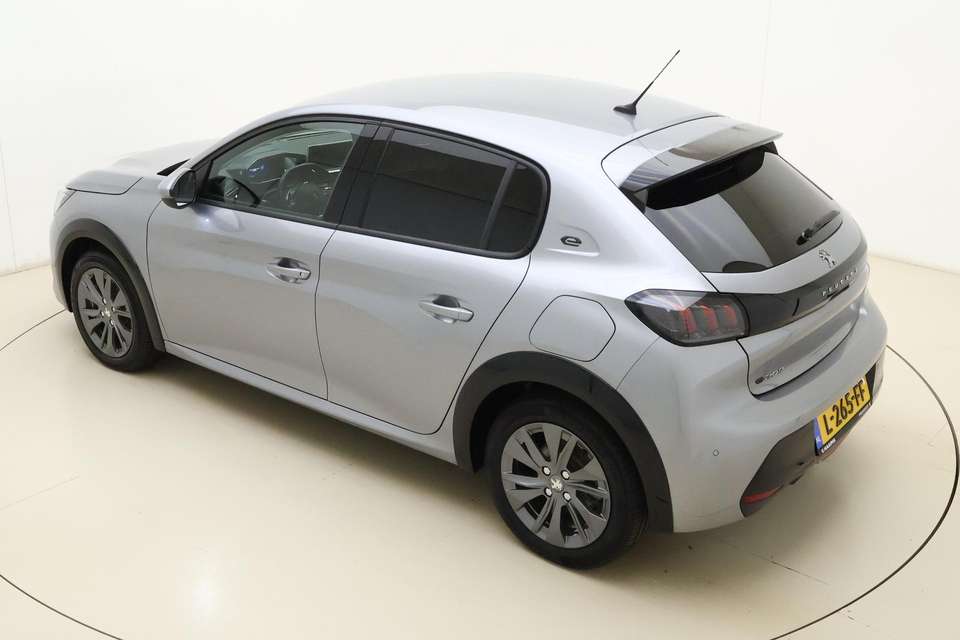 Peugeot e-208 - Imagem 4