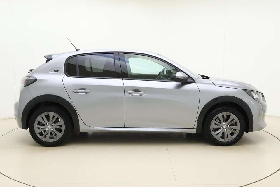 Peugeot e-208 - Imagem 9