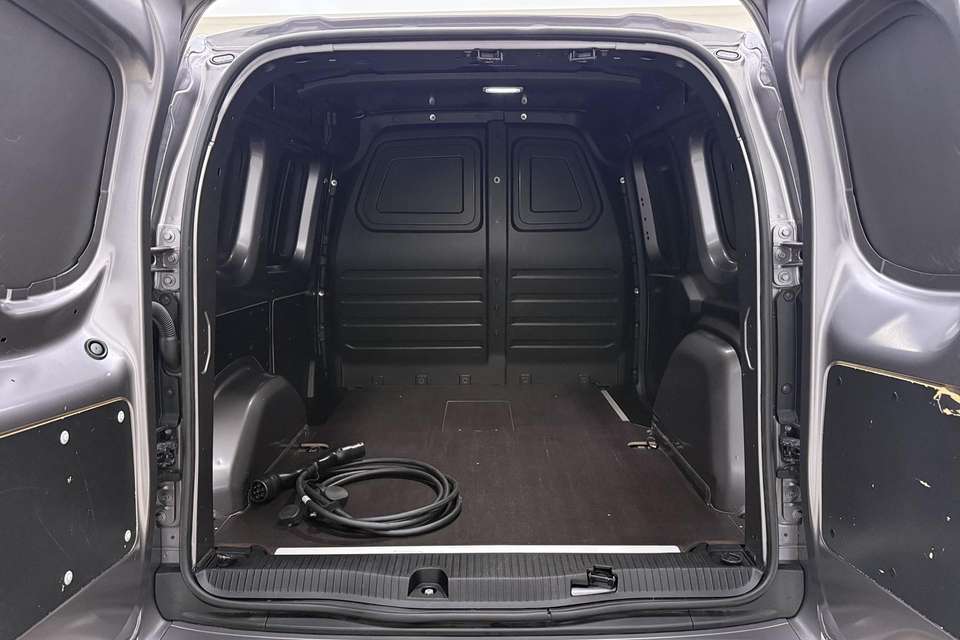 Renault Kangoo E-TECH - Imagem 14