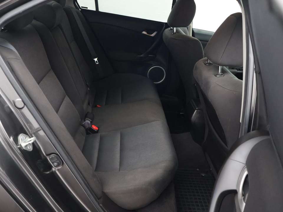 Honda Accord - Imagem 9