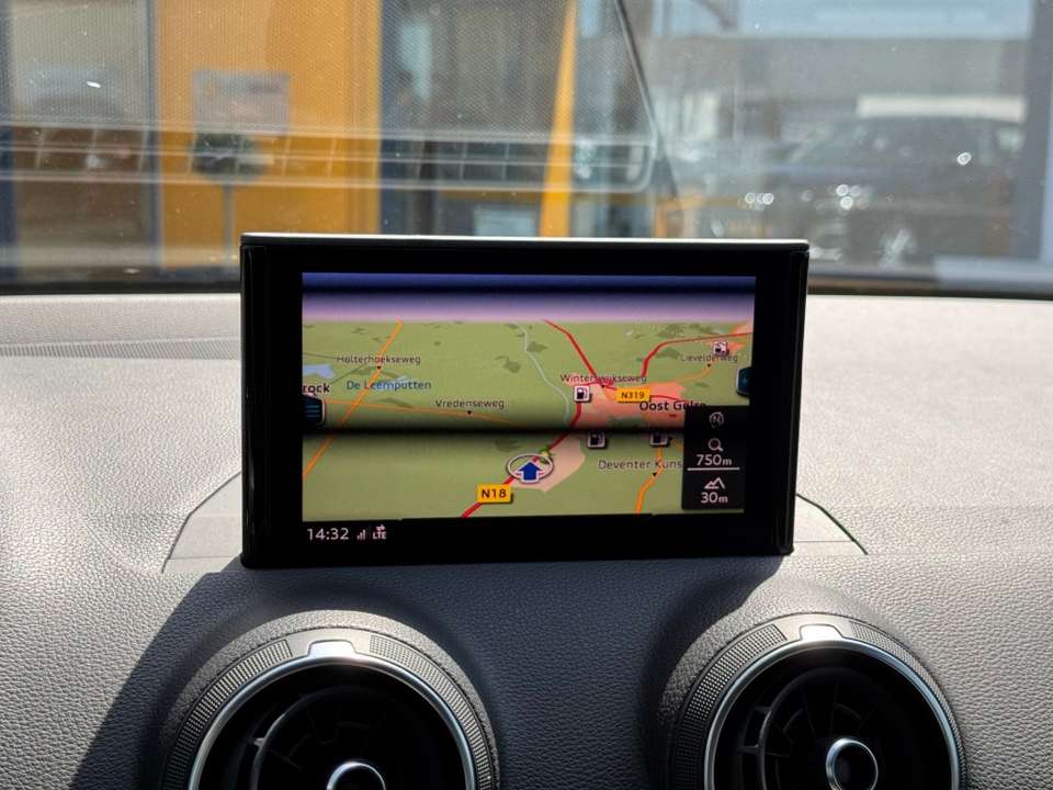 Audi Q2 - Imagem 13
