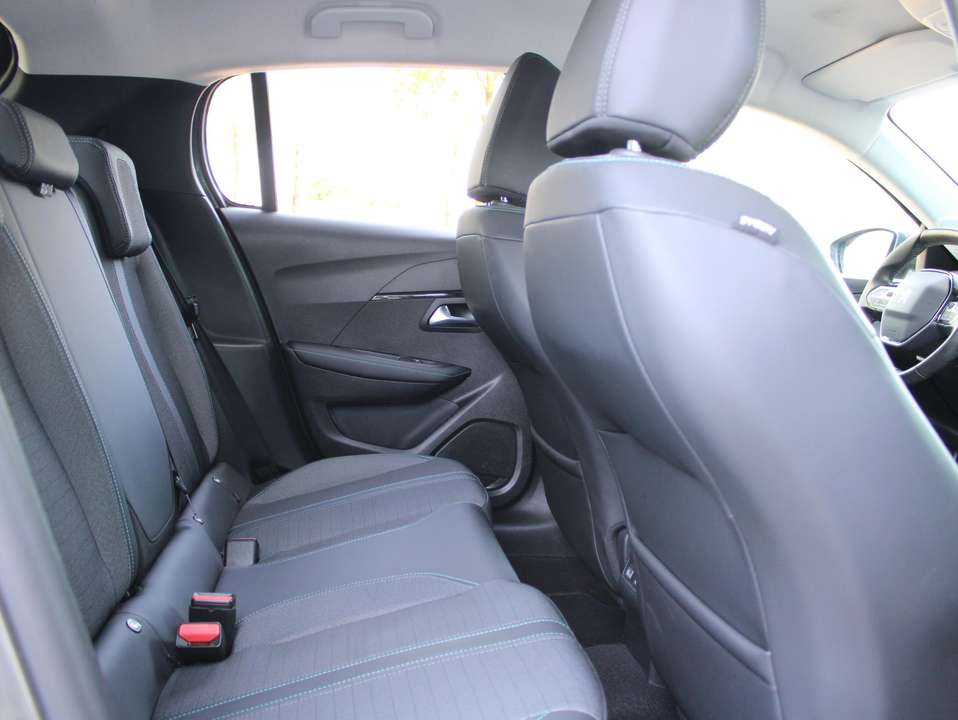 Peugeot 208 - Imagem 8