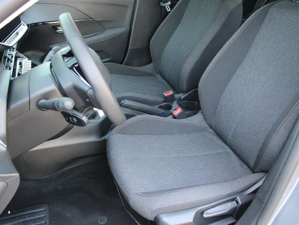 Peugeot 208 - Imagem 14