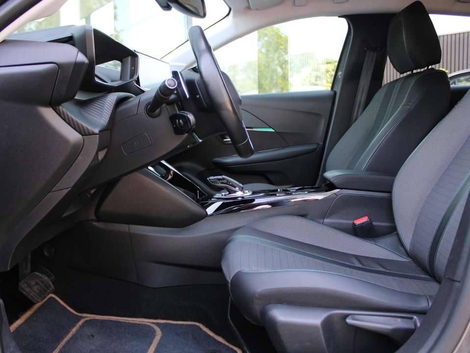 Peugeot 208 - Imagem 13