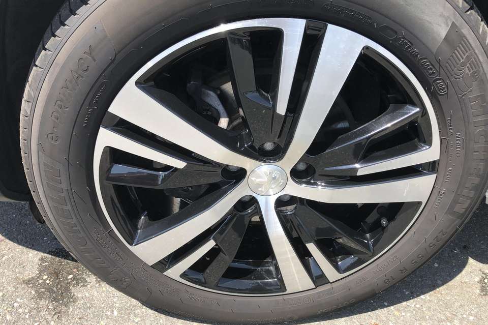 Peugeot 3008 - Imagem 9