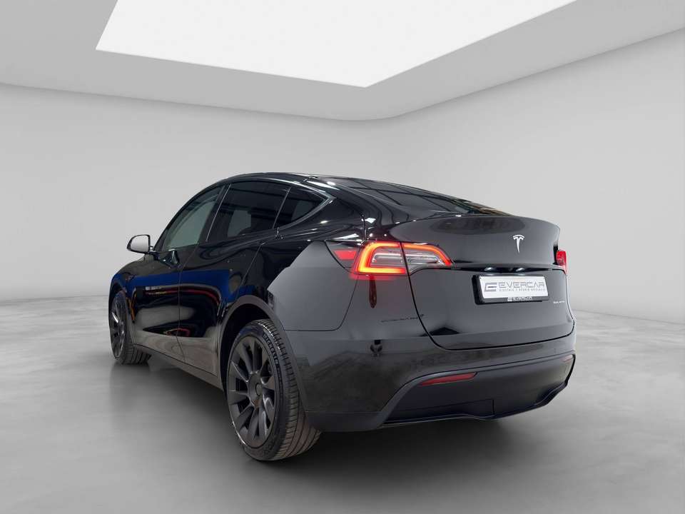 Tesla Model Y - Imagem 6