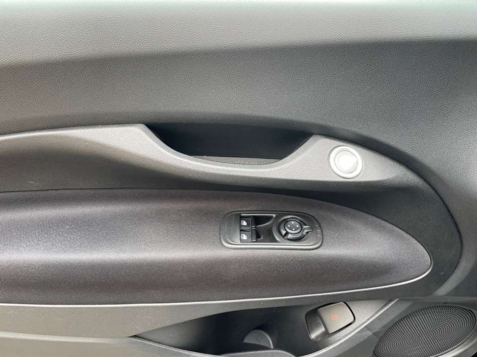 Car picture 11