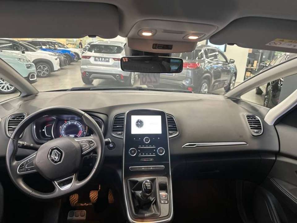 Renault Scenic - Imagem 8
