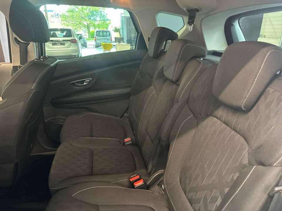 Renault Scenic - Imagem 10