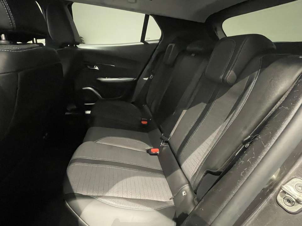 Peugeot 2008 - Imagem 12